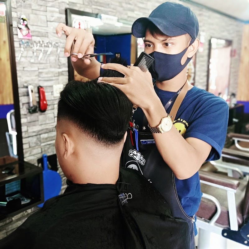 Why Cilacap Residents Queue for Hours for Free Health Checks on Jalan A. Yani?
